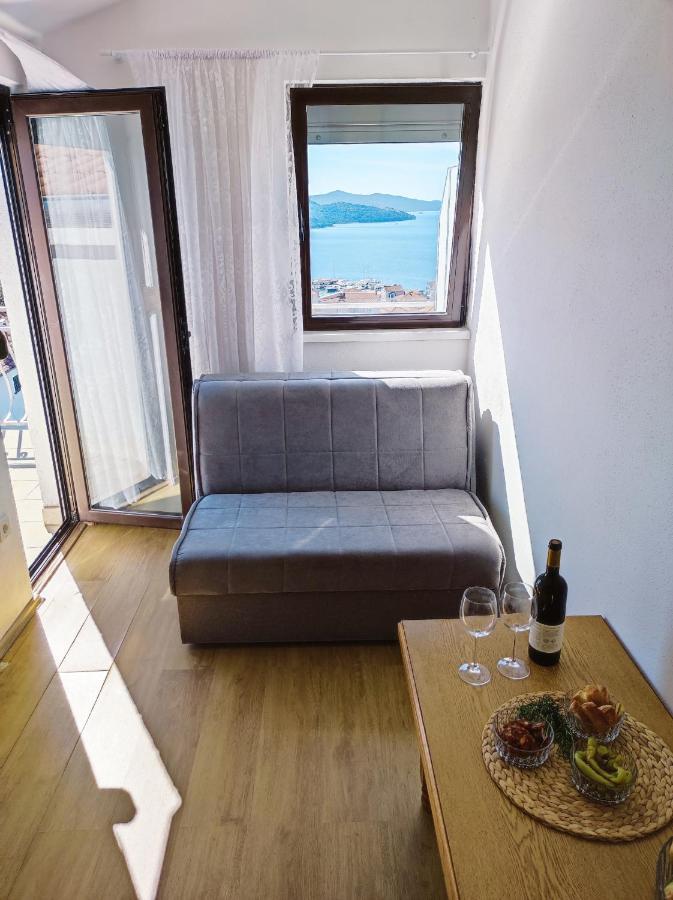 Dream View Apartments Dalmatia โตรกีร์ ห้อง รูปภาพ