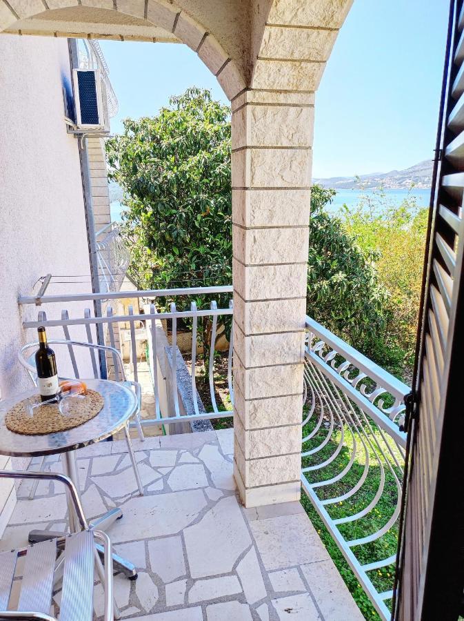 Dream View Apartments Dalmatia โตรกีร์ ห้อง รูปภาพ