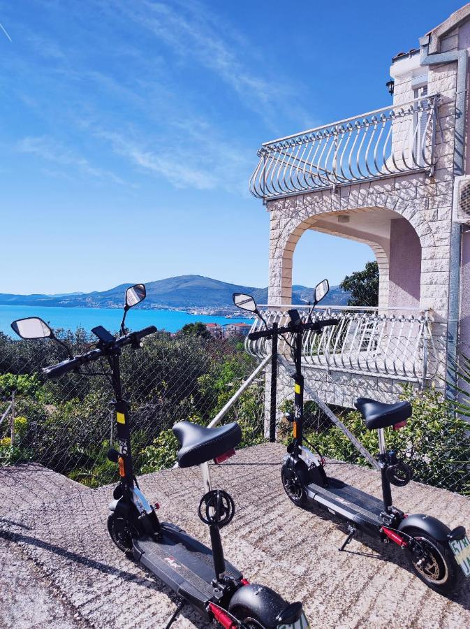 Dream View Apartments Dalmatia โตรกีร์ ภายนอก รูปภาพ